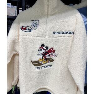 Character Pullover Women Medium Winter Sherpa Mickey Mouse NWT